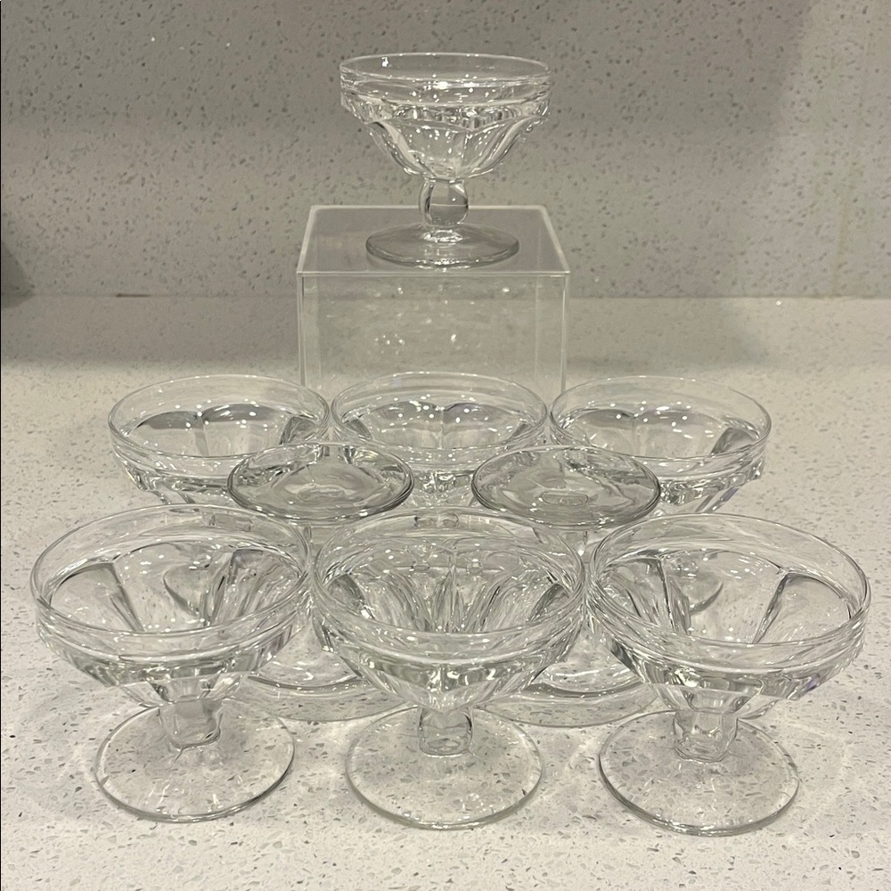 Heisey Glass Vintage Low Sherbet Glasses 3oz Set of 9 EUC